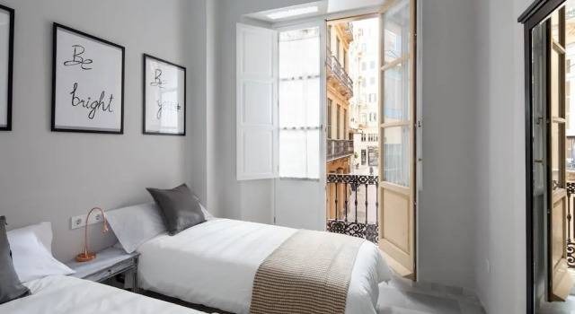 Апартаменты с 3 комнатами Romantic Apartment