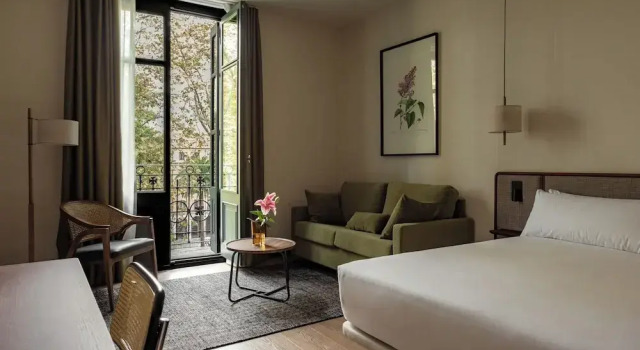 Студия Deluxe Batimont Suites & Apartments