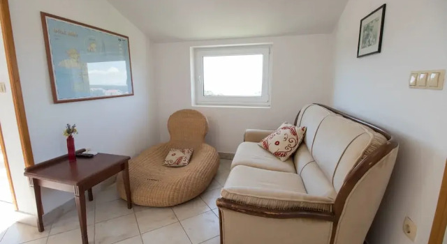 Apartment Iva, Prenota Appartamento Hotel a Isole Quarnerine con parcheggio, Parcheggio