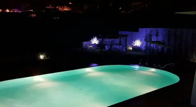 Villa  Amr, Rezerwuj Willa Hotele w Tanger-Tetouan z parkingiem, Parking