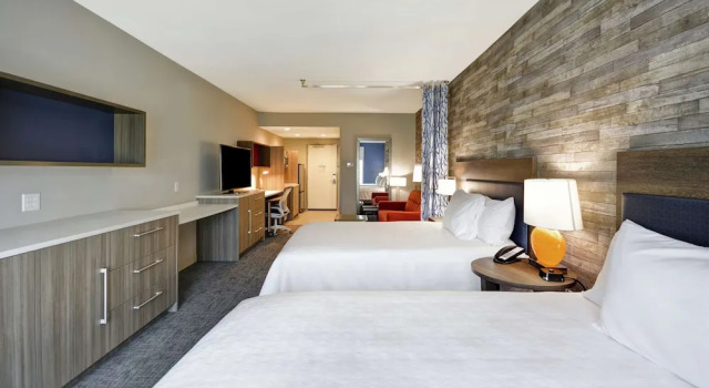 Четырёхместная Studio Suite Accessible Home2 Suites Houston Westchase