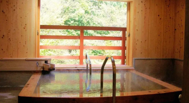 Yunohira-Onsen Shukusai Gyouunsou