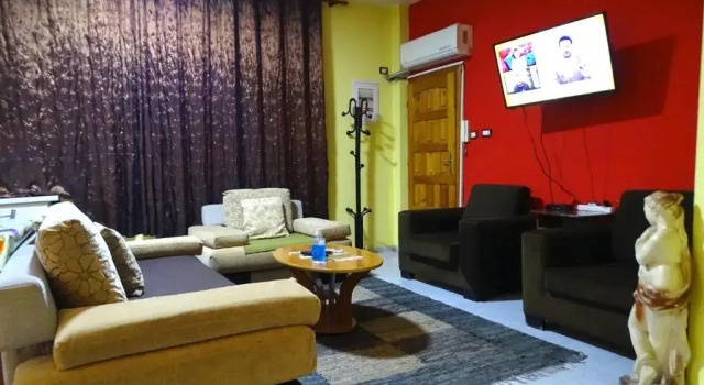 Central Apartments Shoshi
