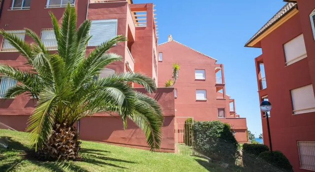 Luxury 100 Sq.M. Sea View Apartment
