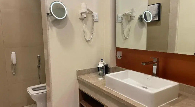 Двухместный номер Deluxe с видом на бассейн Triumph Luxury Hotel