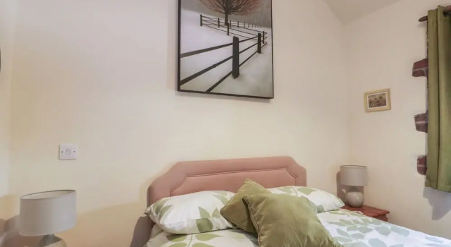 Коттедж Lily Cottage