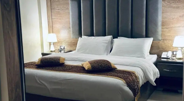 Двухместный номер Standard с балконом Shaqilath Hotel