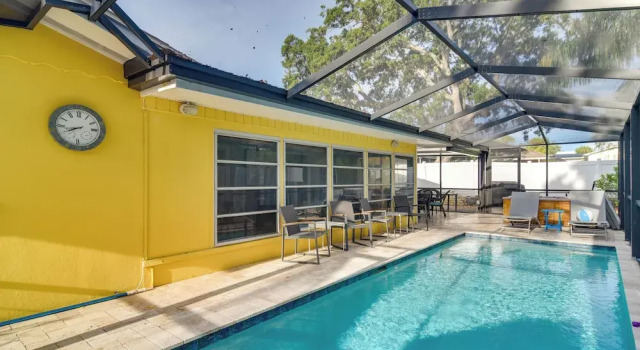 Коттедж 4 Mi to Dog Beach: Largo Home w/ Pool & Hot Tub!
