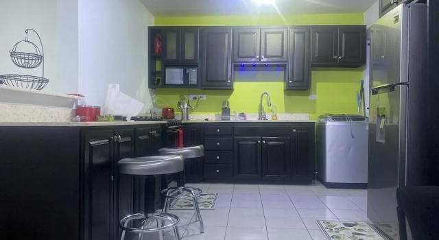 Коттедж с балконом Beautiful 3-Bed House in Saint Catherine Portmore