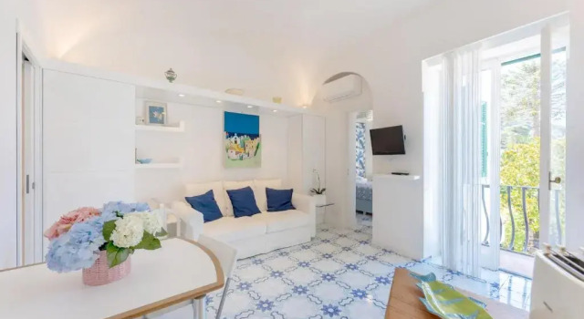 Апартаменты c 1 комнатой Azzurra, Capri Center