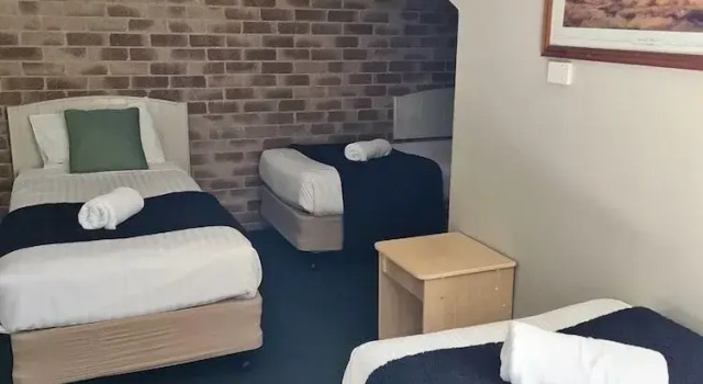 Семейные апартаменты Country Gardens Motor Inn