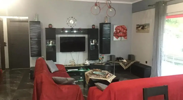 Zois' House, Prenota Hotel Sívros 