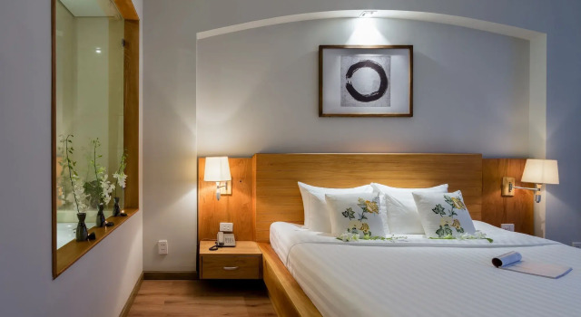 Silverland Yen Hotel