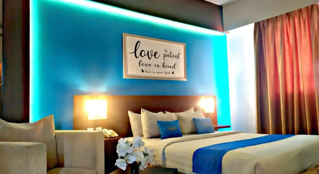 Полулюкс Zenith Hotel