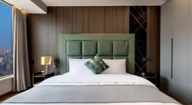 Люкс Sofitel Chengdu Chunxi Road Hotel