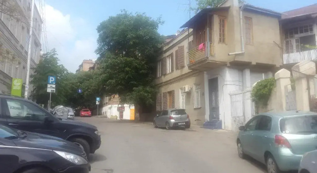 Dream House in the Center of Tbilisi, Забронировать Отель Тбилиси Регион Тбилиси, рядом с Tеатр имени Марджанишвили