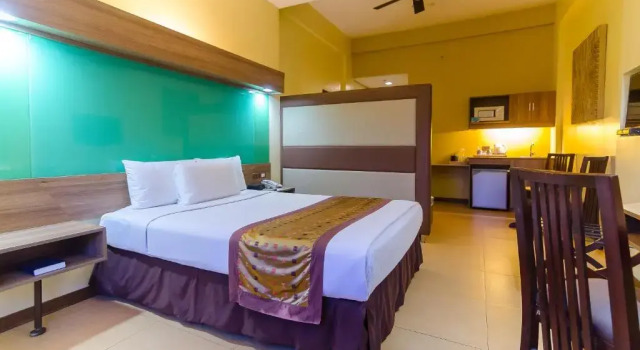 Microtel By Wyndham General Santos, Prenota Hotel Hotel a Mindanao con parcheggio, Parcheggio