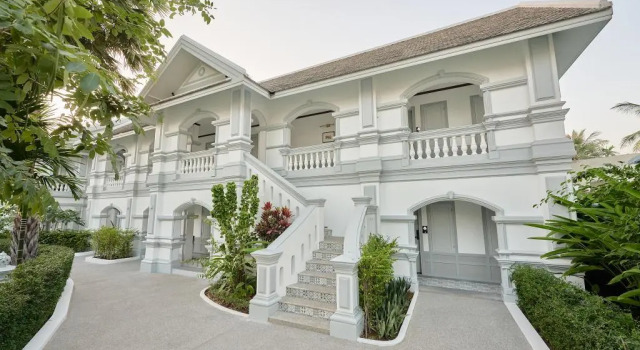Ban Lao Hotel