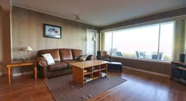 Qualicum Beach House, Prenota Hotel Qualicum Beach 
