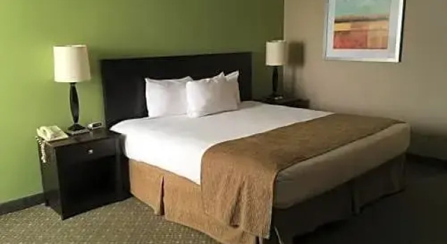 Номер Standard Windemere Hotel & Conference Center