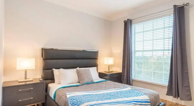 Apartment 3 BR in Tuscana Resort , 15" from Disney