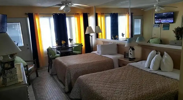 Студия Daytona Inn Beach Resort