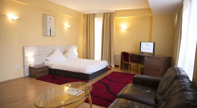 Perla 3, Prenota Hotel Timişoara Timiş