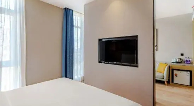 Люкс Deluxe Qiwu Hotel