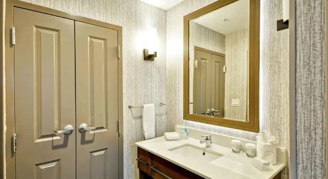 Двухместный люкс c 1 комнатой Homewood Suites by Hilton Cincinnati/West Chester