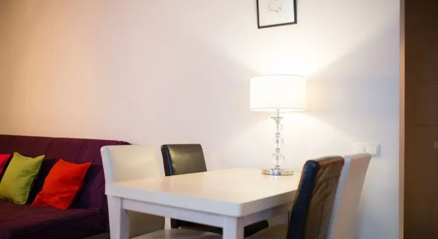 Rotušes Apartments, Забронировать Апартаменты/квартира Отели Вильнюса с парковкой, рядом с Костел Святой Анны, Парковка