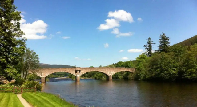 Alexandra Hotel, Prenota Hotel Ballater 