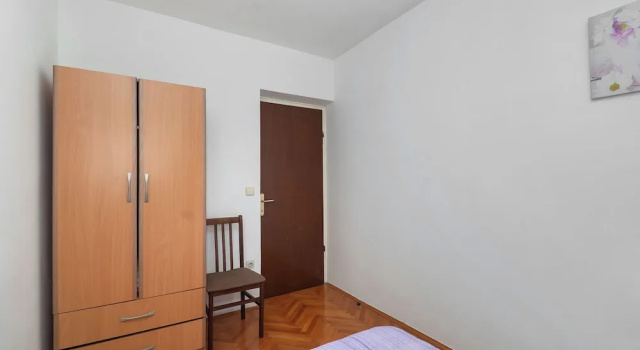 Apartments Katica, Забронировать Апартаменты/квартира Отели Примоштен с парковкой, рядом с Пляж Затока, Парковка