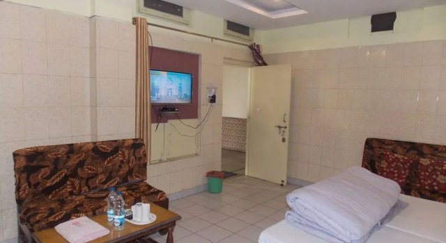 Hotel Roopam Dudhwa