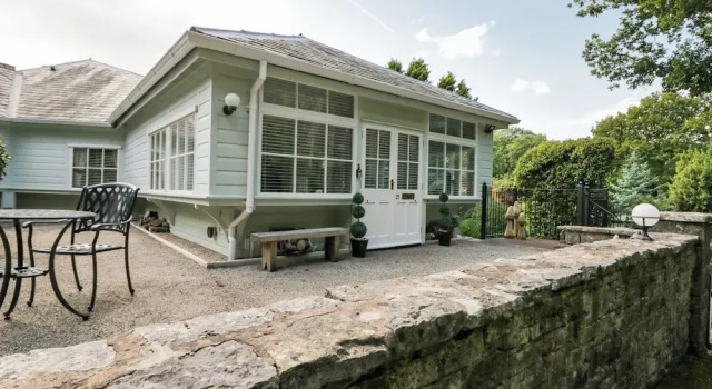 Коттедж Woodland Lodge