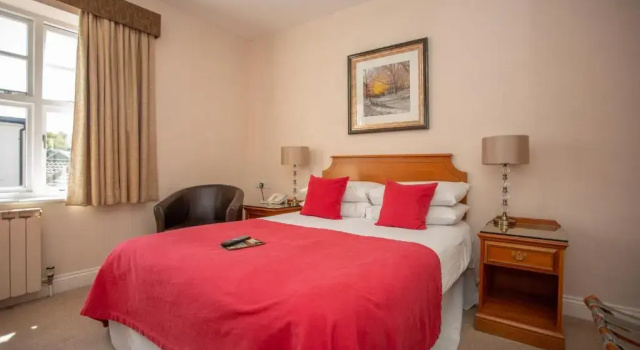 Двухместный номер Standard Links Country Park Hotel