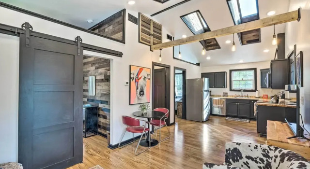 Апартаменты Modern Louisville Apartment w/ Furnished Deck
