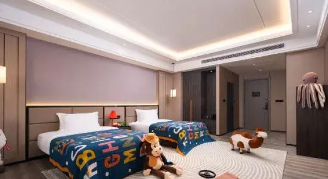 Семейный тент Wilderness Hotel