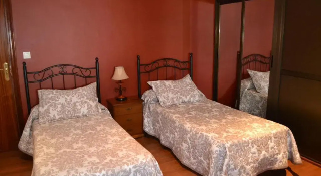 Hostal Pension La Ruta, Book Hotel Billige hoteller i Huelva