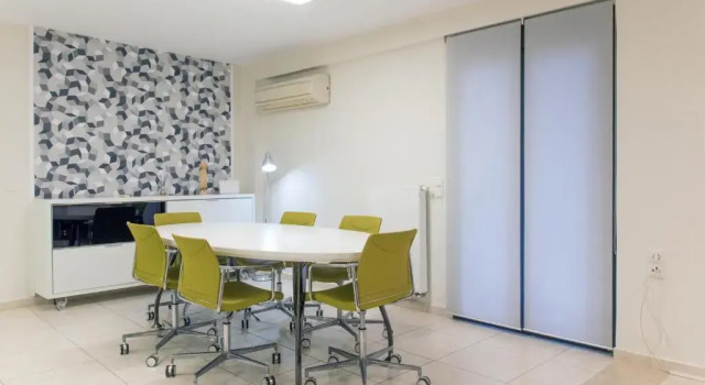 Апартаменты Spacious Fully Equipped 3BD 2Bath Apt in the heart of city with Balconies AC and fast WIFI #1