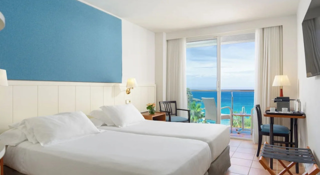 Двухместный номер Superior с балконом и с видом на море Boutique Hotel H10 Blue Mar - Только для взрослых