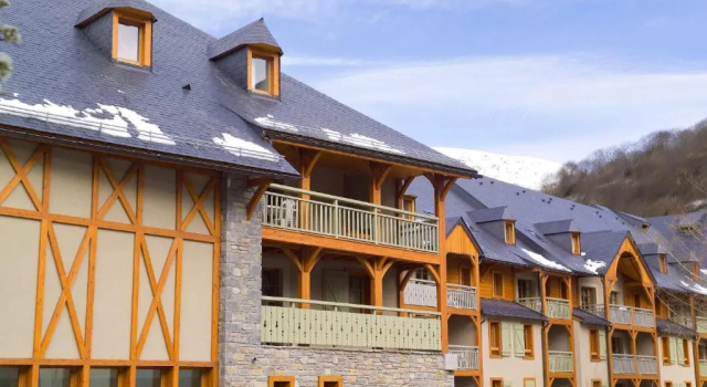 Madame Vacances Résidence Cami Real, Забронировать Отель Сен-Лари-Сулан Saint-Lary-Soulan Ski Resort, рядом с Фуникулер Telecabine