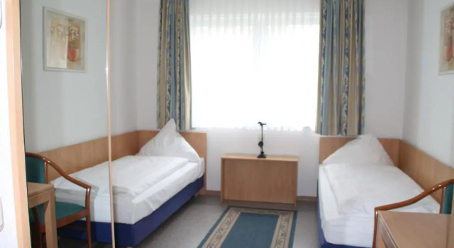 Двухместный номер Standard RIESENjunior Hanau by Trip Inn