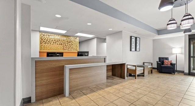 Candlewood Suites FLOWOOD, MS by IHG, Rezerwuj Hotel Hotele w Missisipi ze śniadaniem, Śniadanie