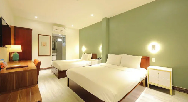 Трёхместный номер Deluxe Lanura Saigon Boutique Hotel