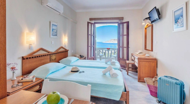 Katina Studios, Rezerwuj Apartament Hotele w Pothia z basenem, Basen