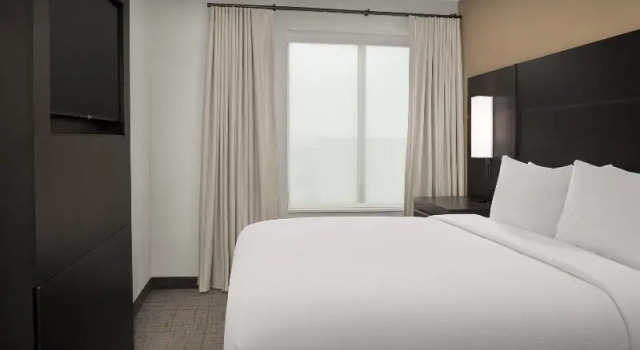 Четырёхместный люкс Residence Inn By Marriott Dallas Grand Prairie