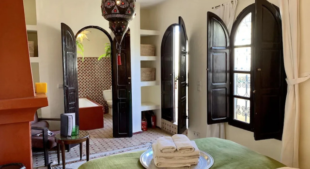 Camera Standard Riad Tizwa Fes