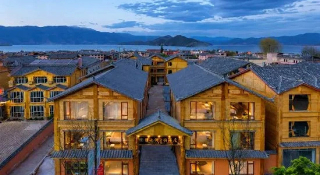 Vienna 3 Good Hotel (Lijiang Lugu Lake Daluo Branch), Prenota Hotel Lijiang Yunnan