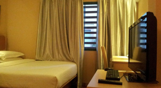 Oyo 168 Aira Hotel