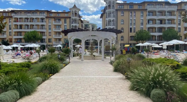 Апартаменты Private Two Bedroom Apartment Royal Sun O 31
